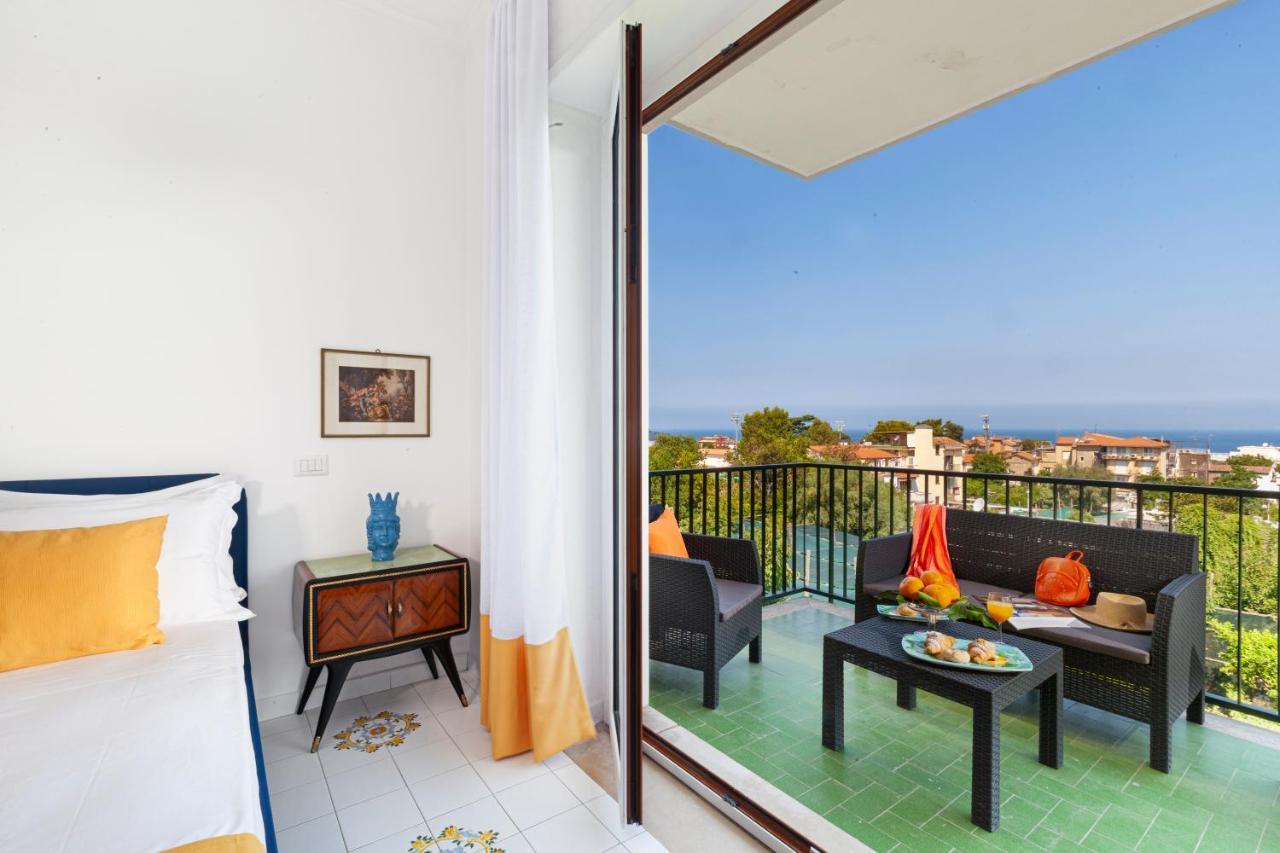 Estate4Home - Casa Maridea Sorrento Bagian luar foto