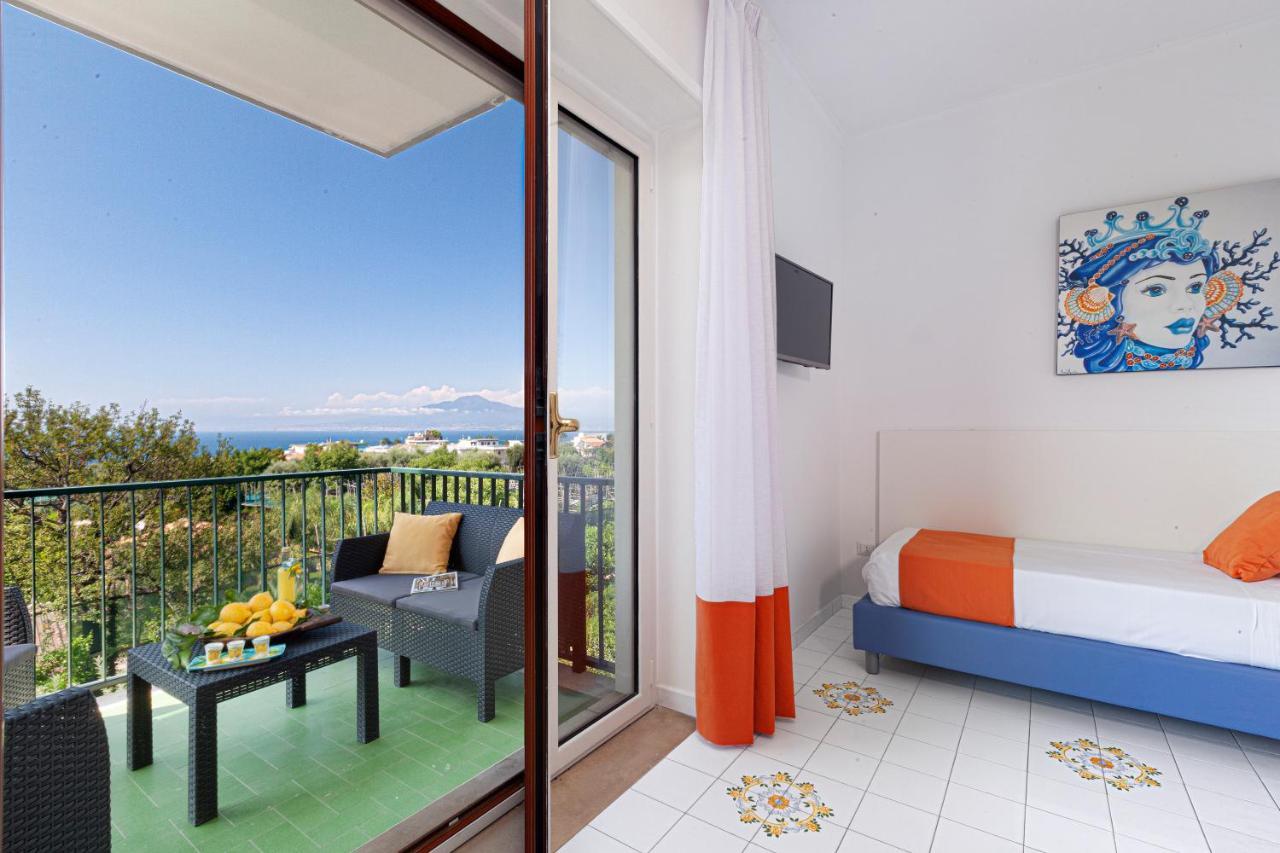 Estate4Home - Casa Maridea Sorrento Bagian luar foto