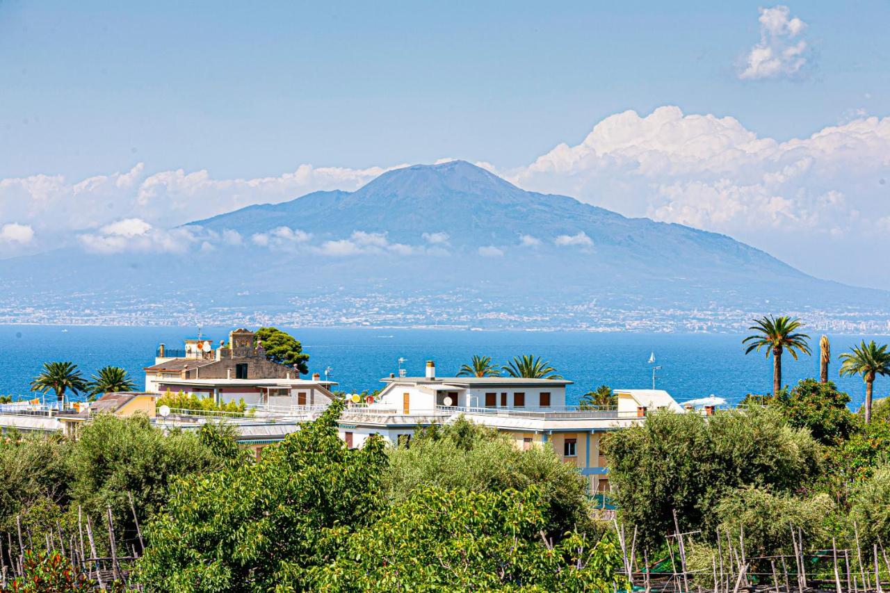 Estate4Home - Casa Maridea Sorrento Bagian luar foto