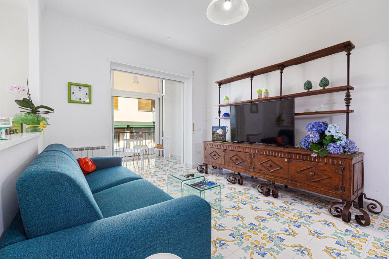 Estate4Home - Casa Maridea Sorrento Bagian luar foto